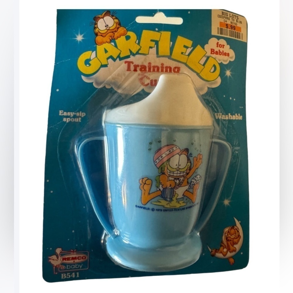 Vintage Garfield training cup for babies with easy-sip spout New in package